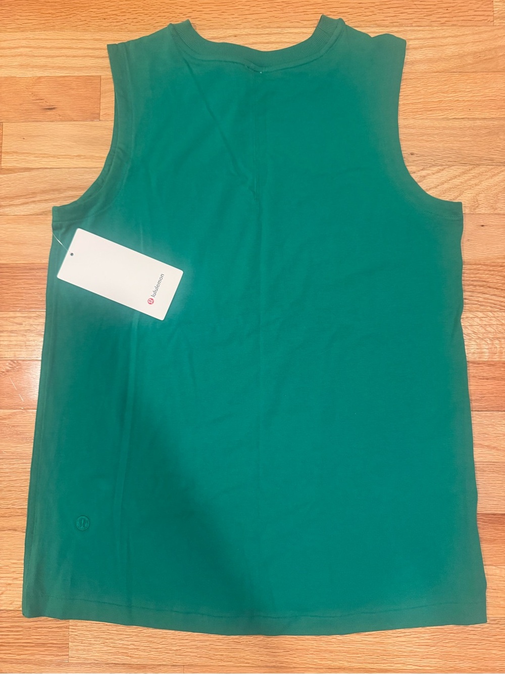 Lululemon Long Tank Top in Kelly Green